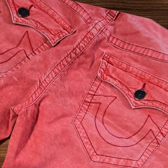 True Religion Muted Red Ricky.Relaxed Straight  Thin.Corduroy Jeans Plus Size - Picture 2 of 8